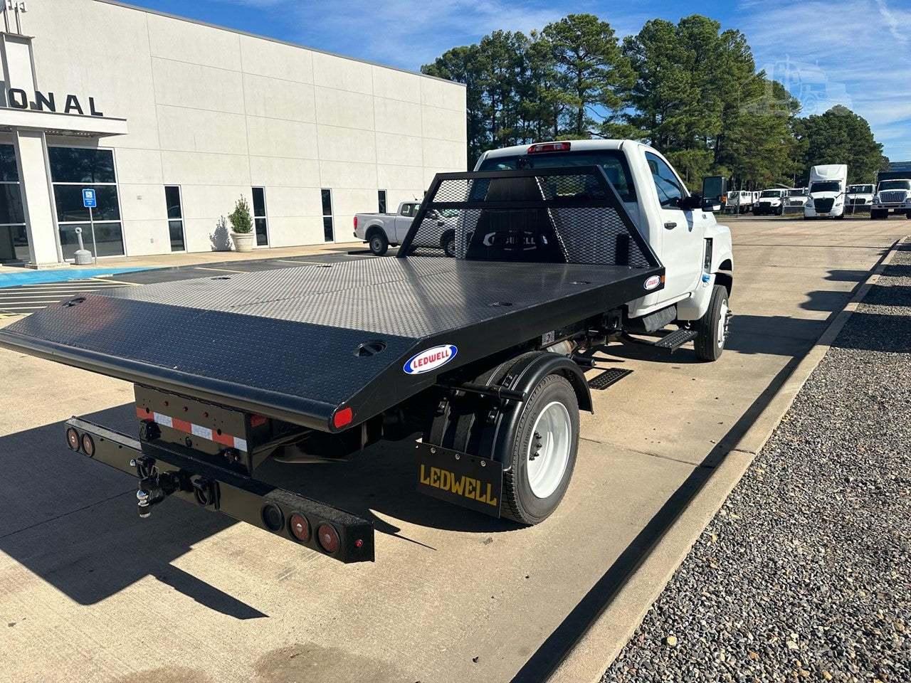 2023 INTERNATIONAL CV