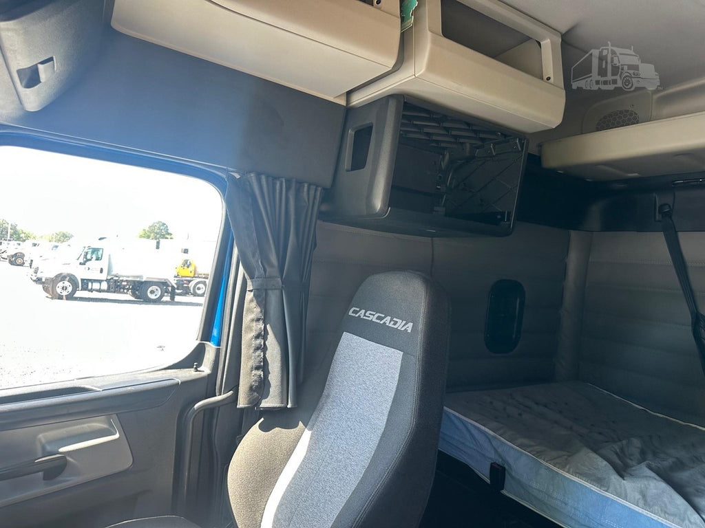 2023 FREIGHTLINER CASCADIA 126