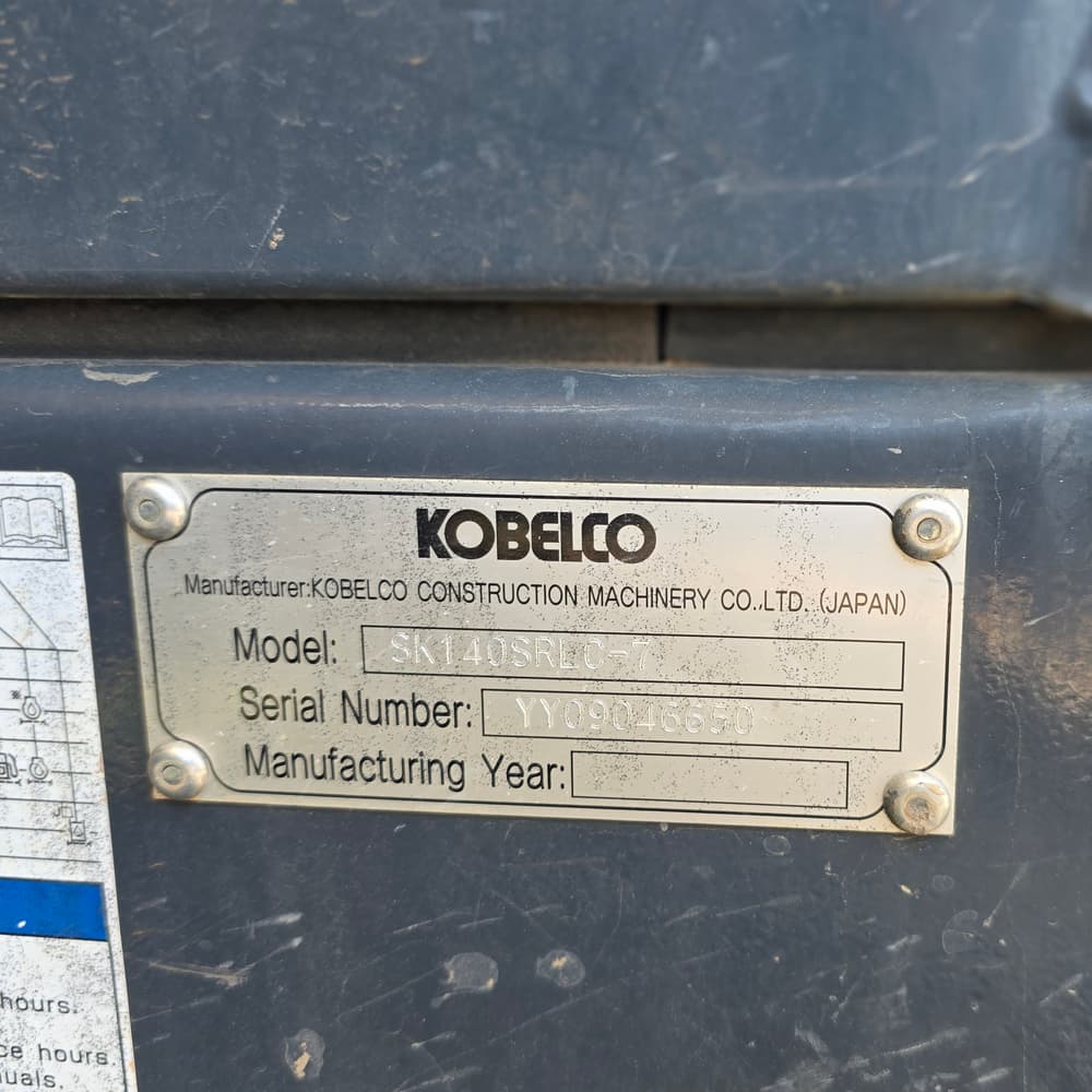 Kobelco SK140