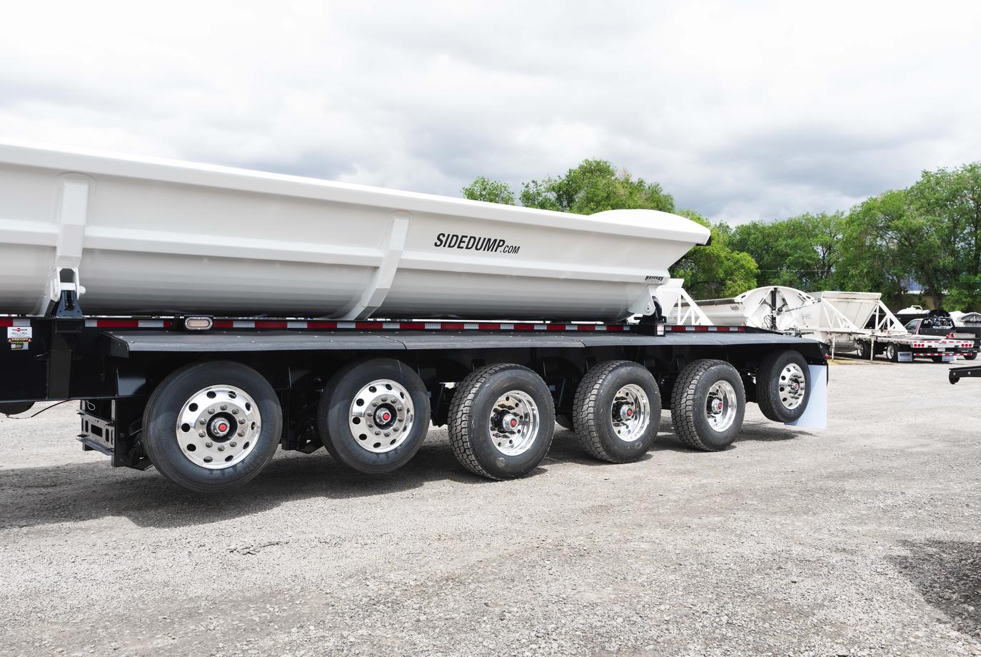 SMITHCO SX6 SIDE DUMP TRAILER