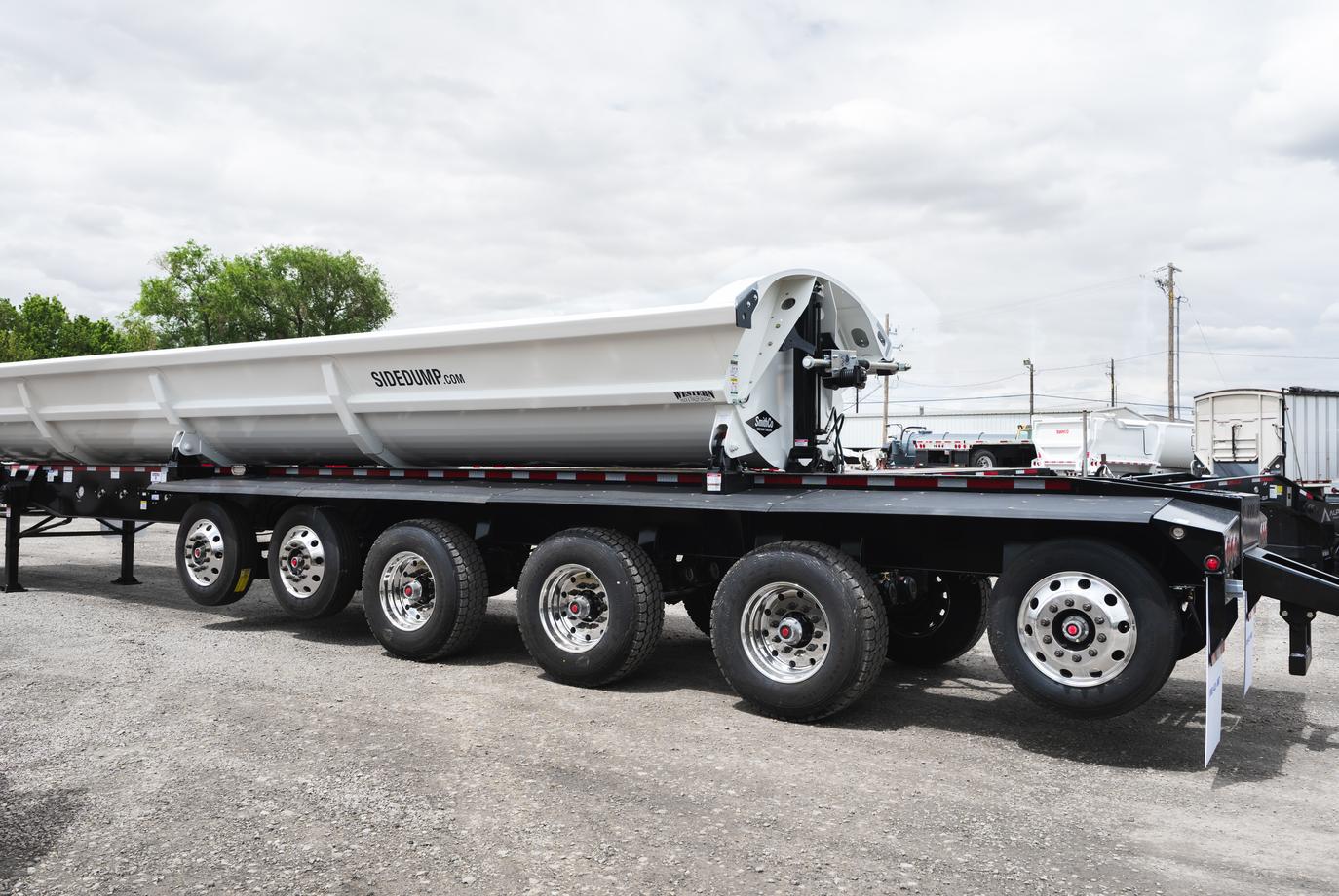 SMITHCO 6 AXLE SIDE DUMP TRAILER