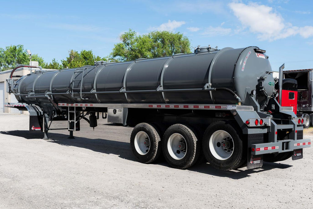 DRAGON 165 BBL 3 AXLE VAC TRAILER