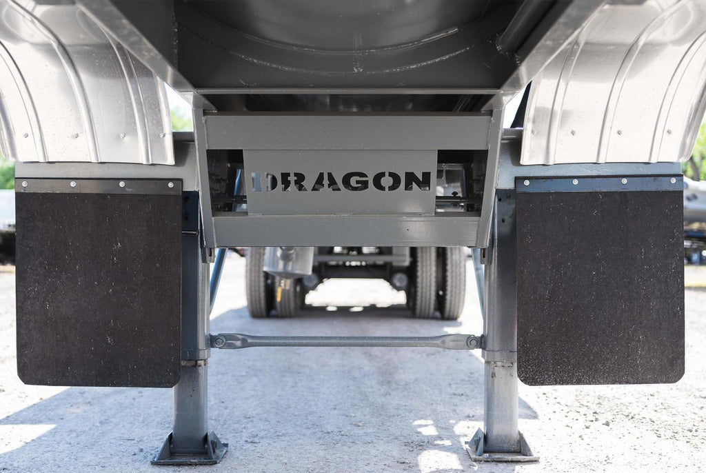 DRAGON 165 BBL 3 AXLE VAC TRAILER