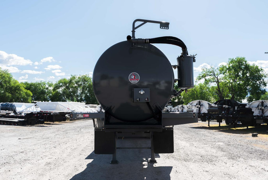 DRAGON 165 BBL 3 AXLE VAC TRAILER
