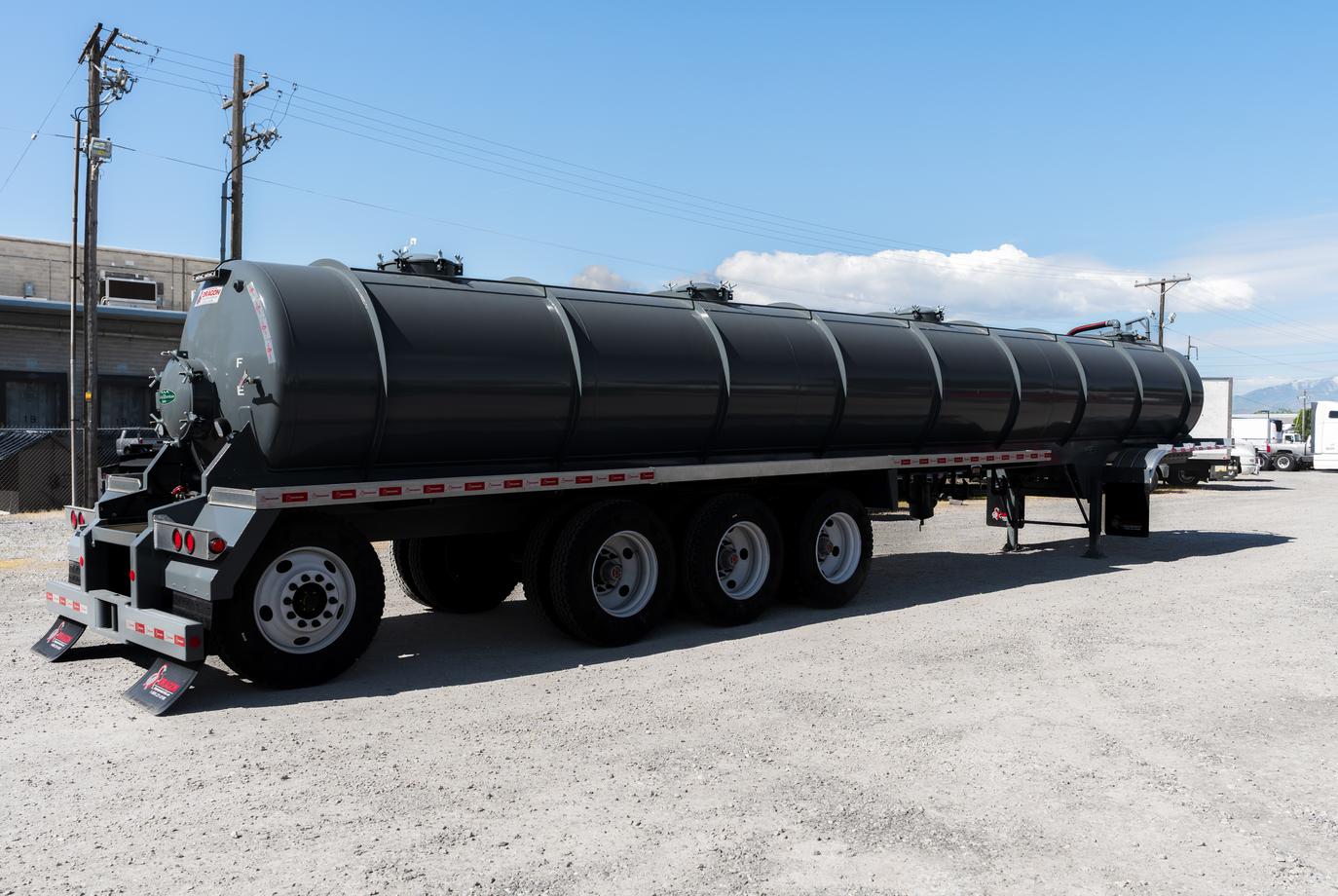 185 BBL 4 AXLE STEEL NON CODE VACUUM TRAILER