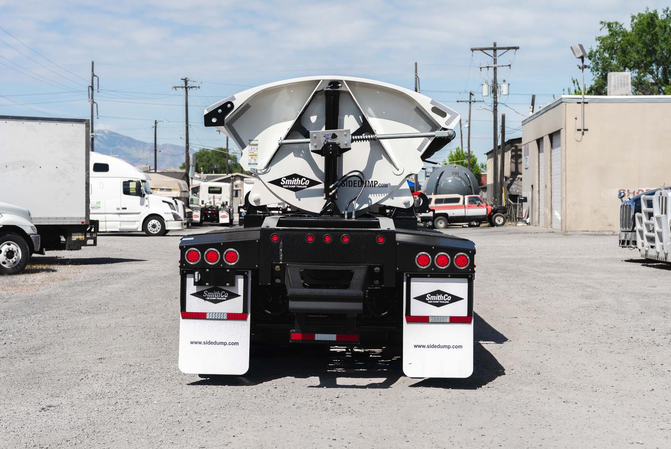 SMITHCO SX5 SUPER SIDE DUMP TRAILER