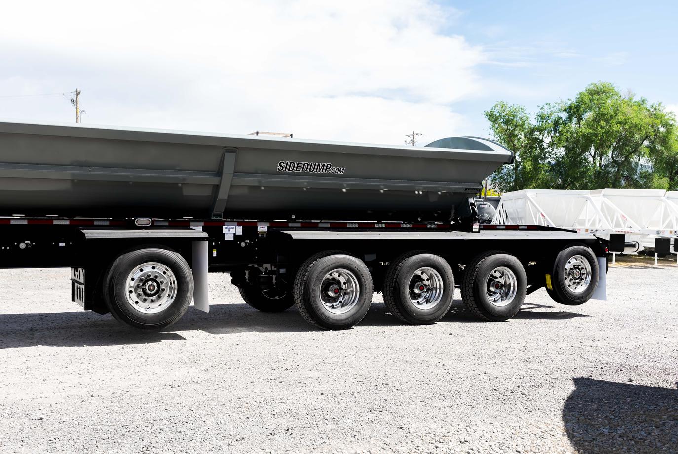 SMITHCO 5 AXLE SIDE DUMP TRAILER