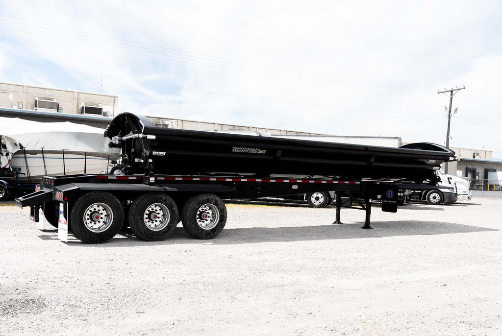 SMITHCO 3 AXLE SIDE DUMP: BLACK TUB & BLACK FRAME