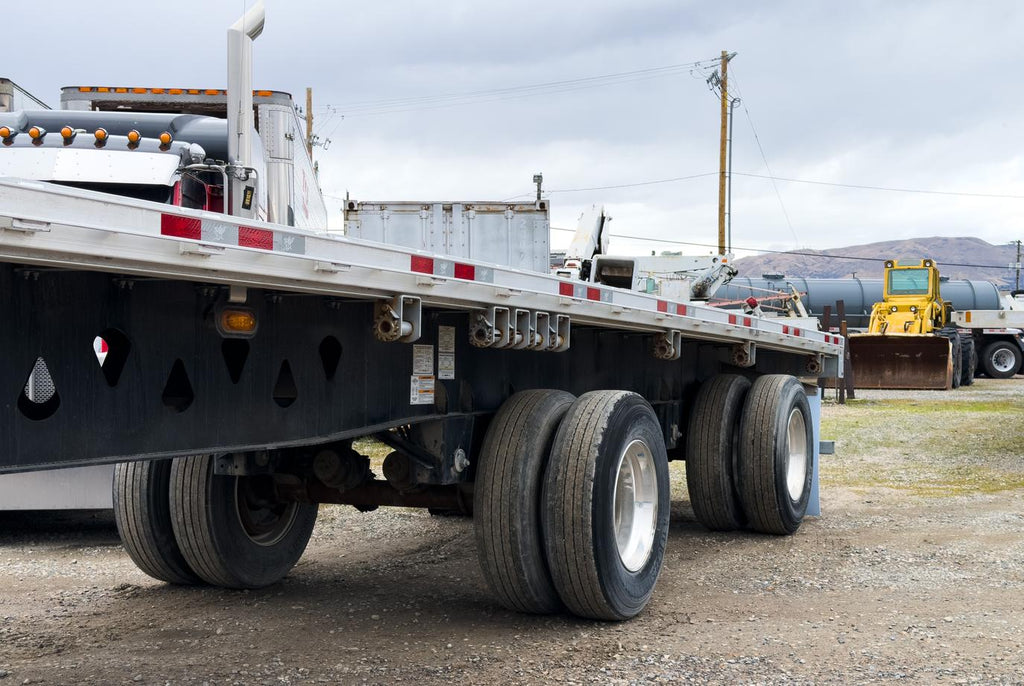 2024 Manac 10248C000L Flatbed Trailer