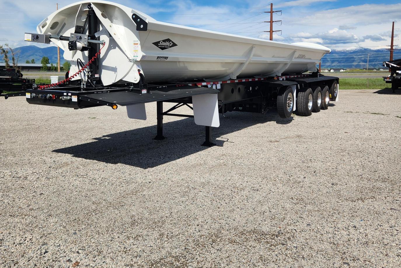 SMITHCO 5 AXLE SIDE DUMP TRAILER