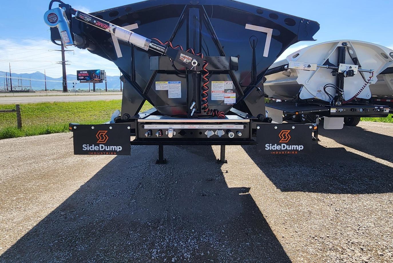 New SDI Tri-Axle Side Dump Trailer